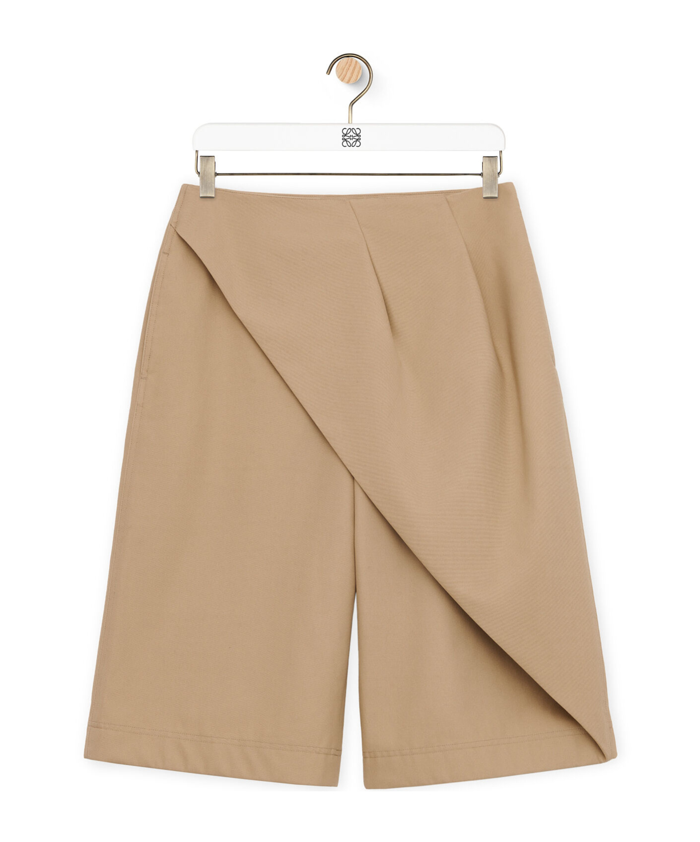 Loewe Overlapping Faille Pleated Shorts In Nude