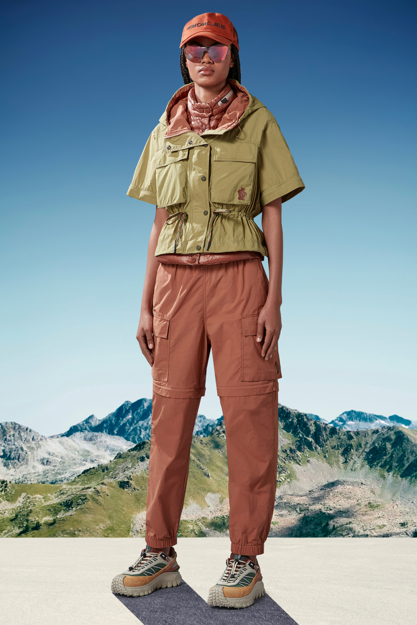 Moncler Grenoble Pocket Detailed Cargo Trousers In Brown