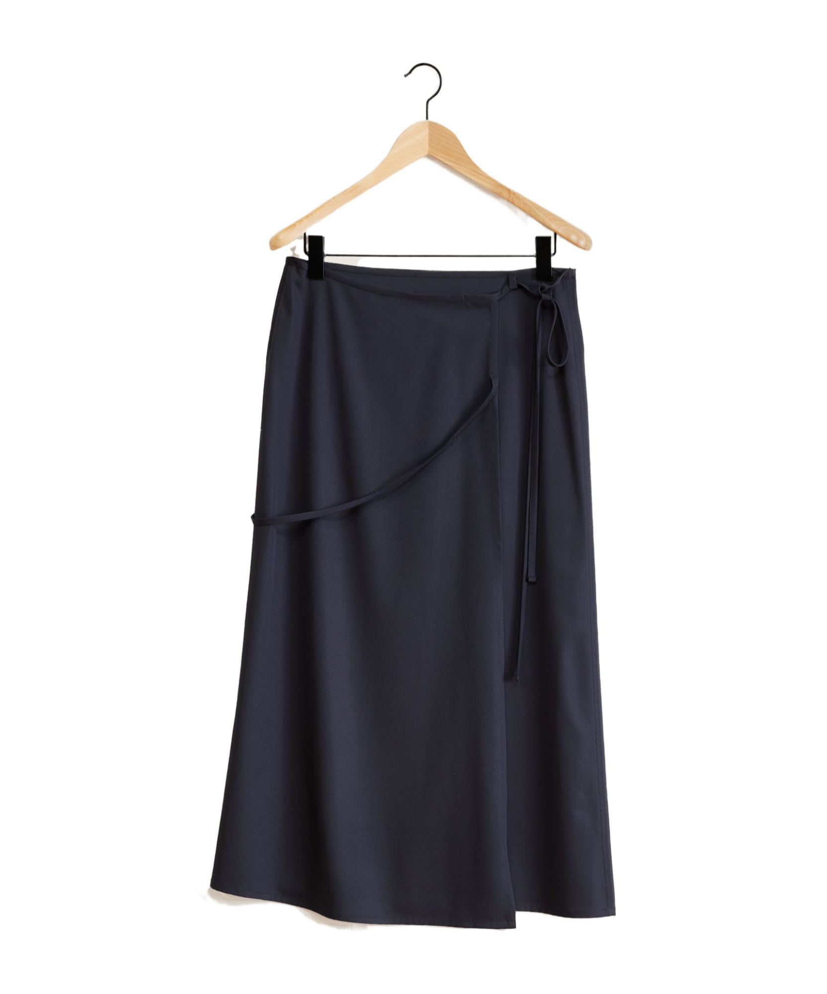 Lemaire Tie-fastening Wrap Maxi Skirt In Black