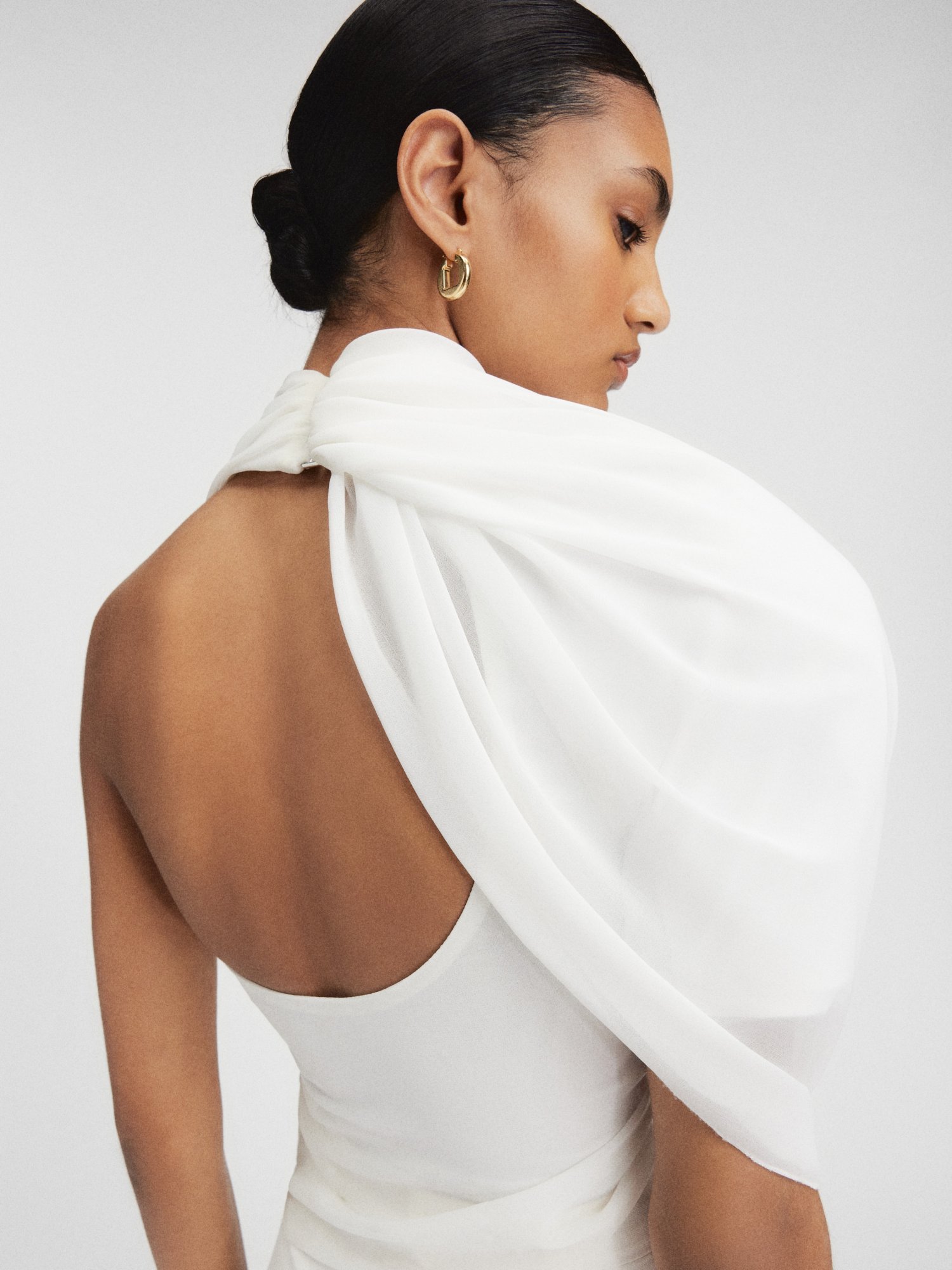 Jacquemus Asymmetric One-shoulder Top In White