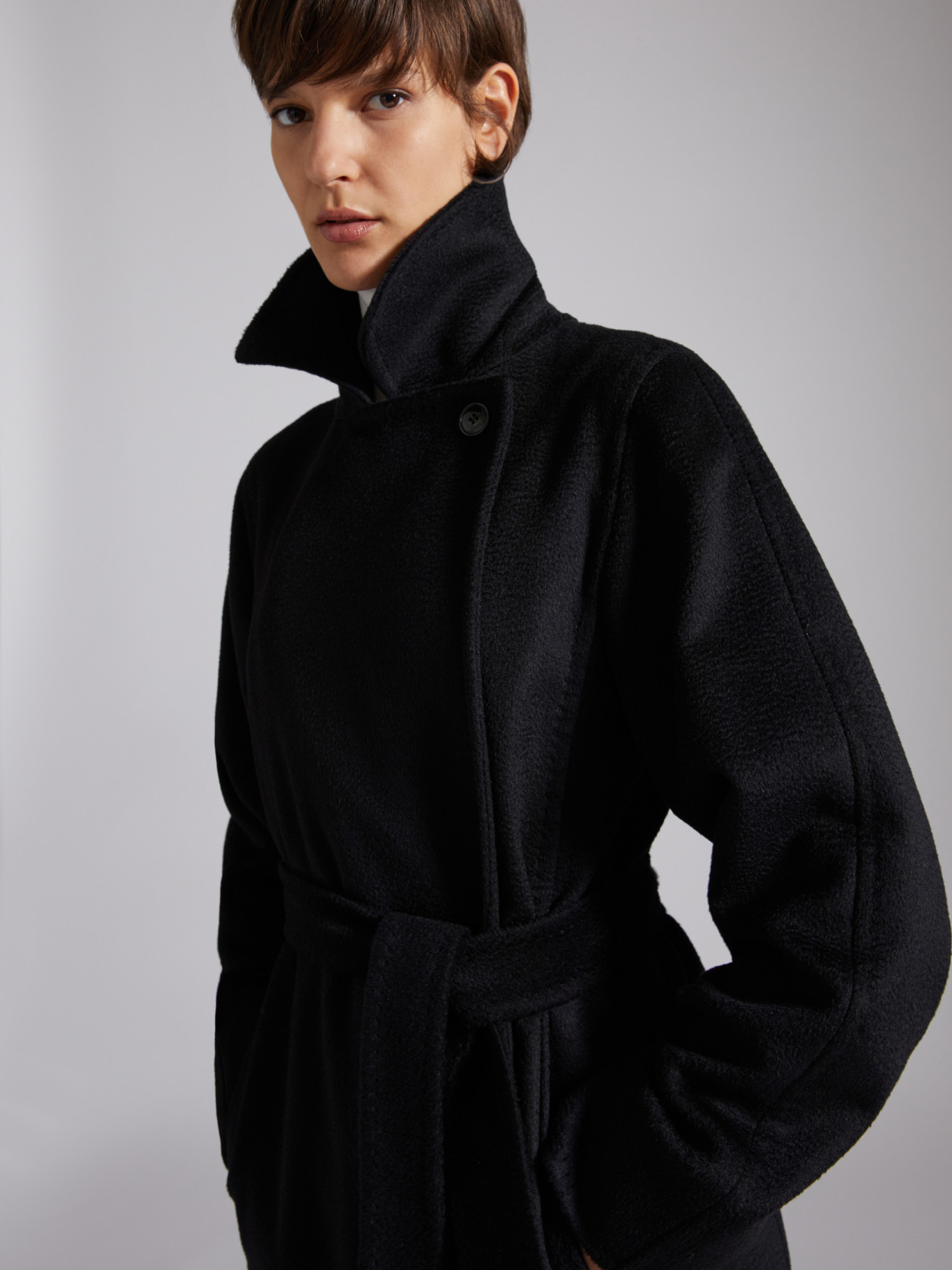 Max Mara Estella Wool And Cashmere Coat In Black
