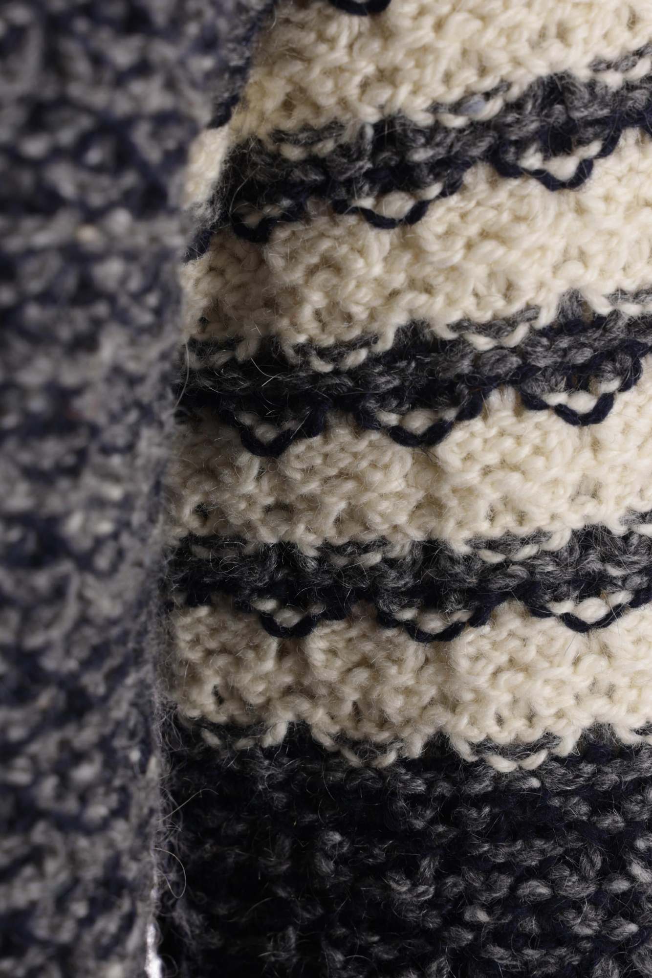 Thom Browne 4-bar Stripe Chunky-knit Jumper In Black