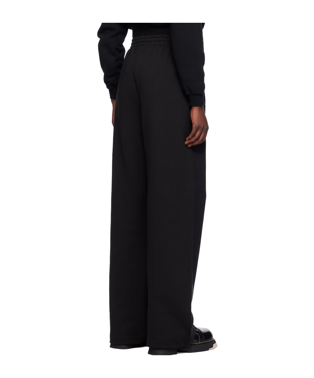 We11 Done Loose Fit Pleated Detail Sweatpants In Black