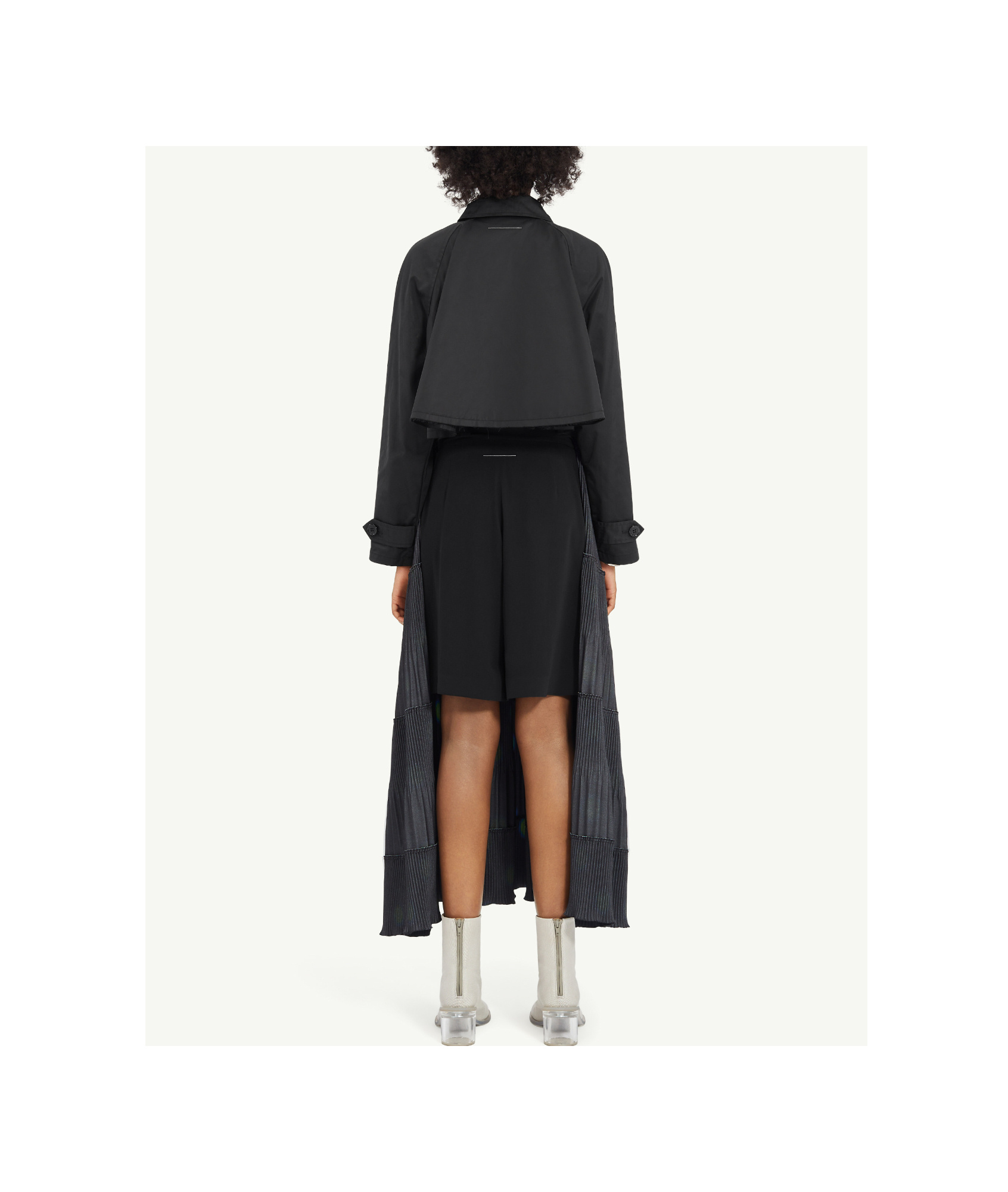 Mm6 Maison Margiela Single-stitch Logo Cropped Jacket In Black