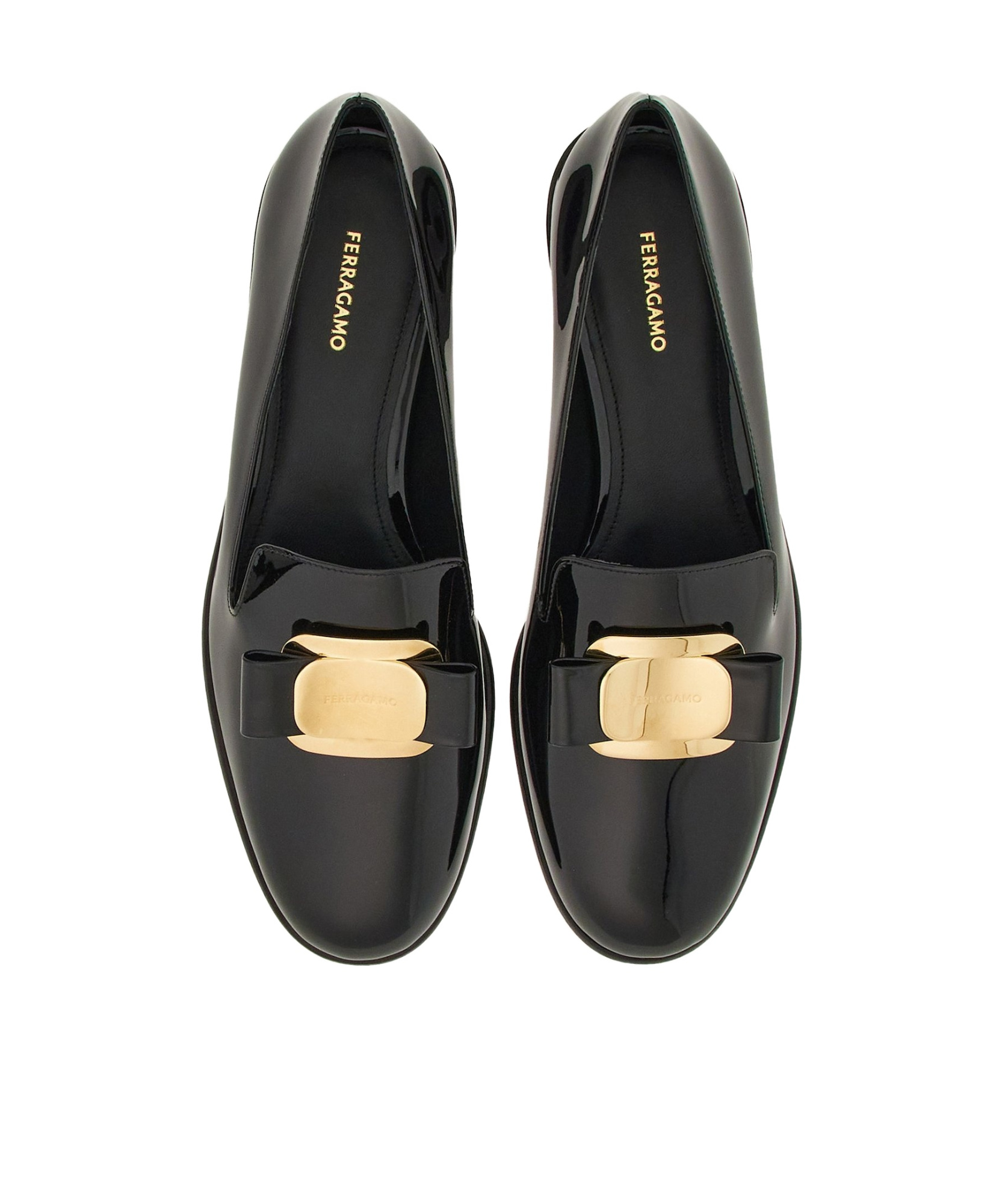 Ferragamo Vara Bow Patent Ballerina Shoes In Black