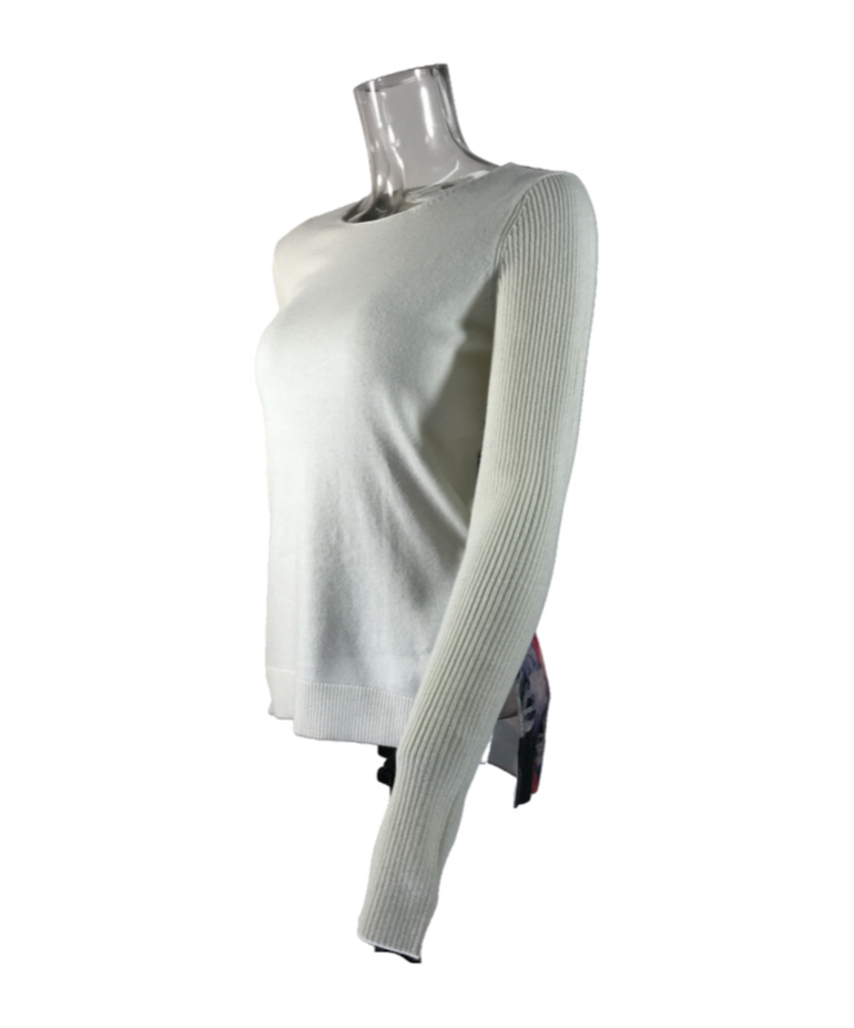 Shop Armani Jeans Round-neck Long-sleeved Sweater In Gray