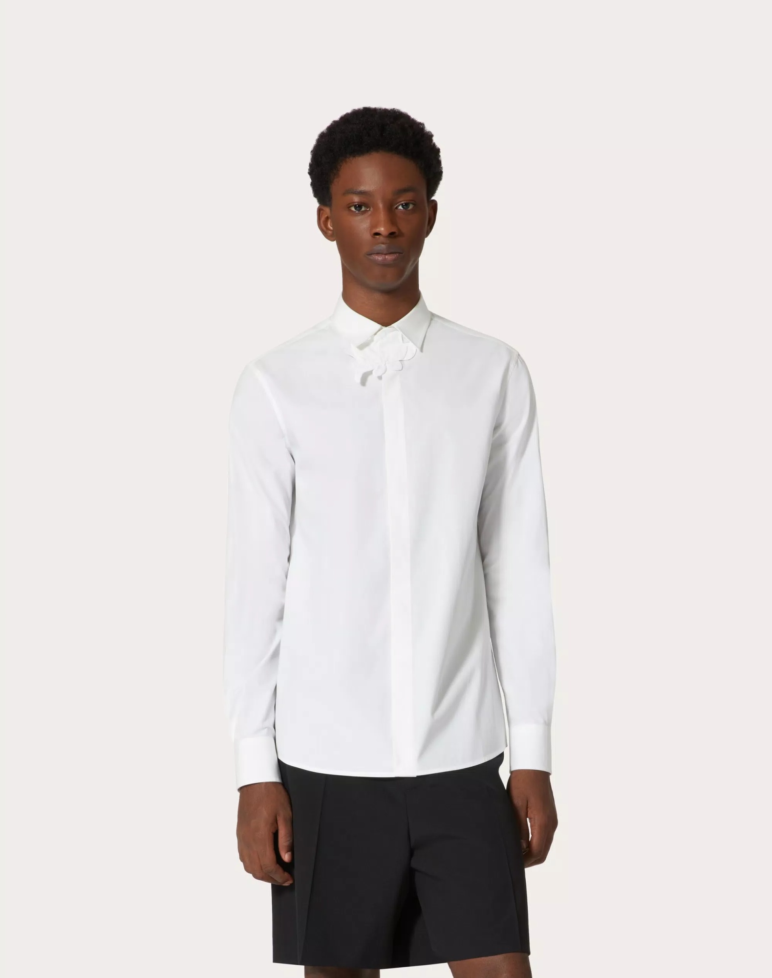 Valentino Long-sleeved Shirt In Cotton Poplin With Flower Patch In White