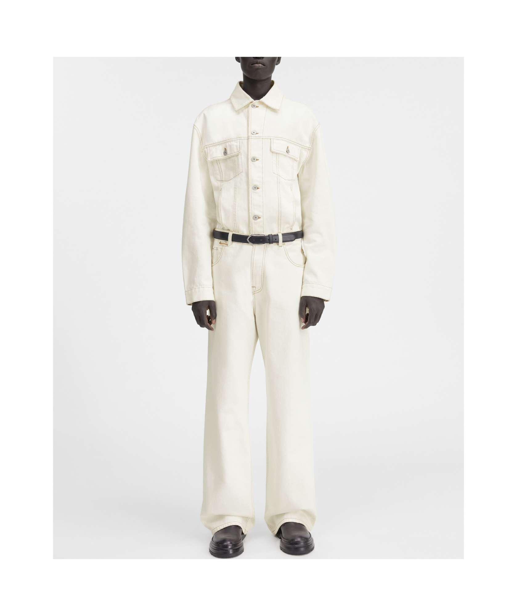 Jacquemus Wide-legged Jeans In White