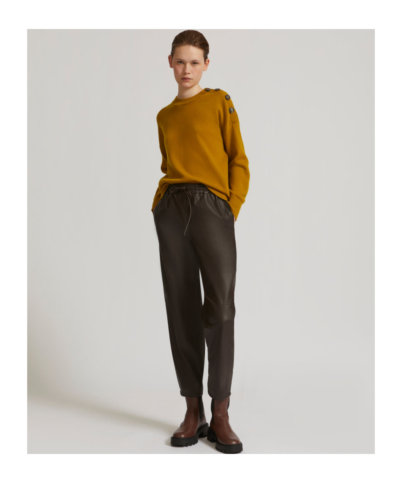 Yves Salomon Drawstring Casual Trousers In Black