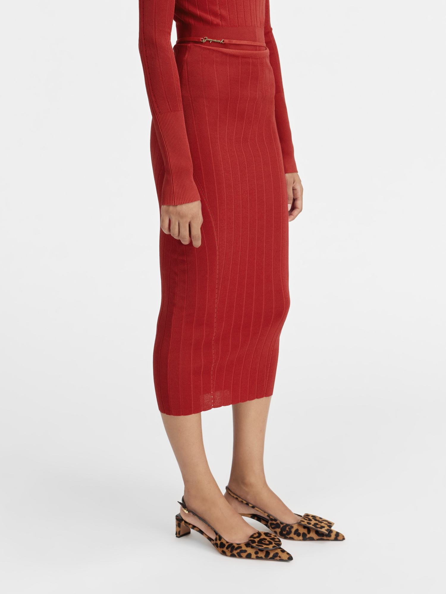 Jacquemus La Jupe Pralu Knitted Midi Skirt In Red
