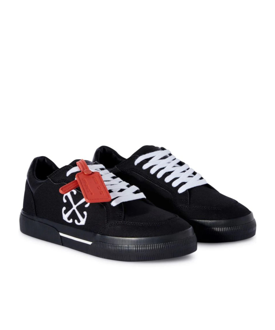 Off-white New Low Vulcanized Canvas Sneakers In Black