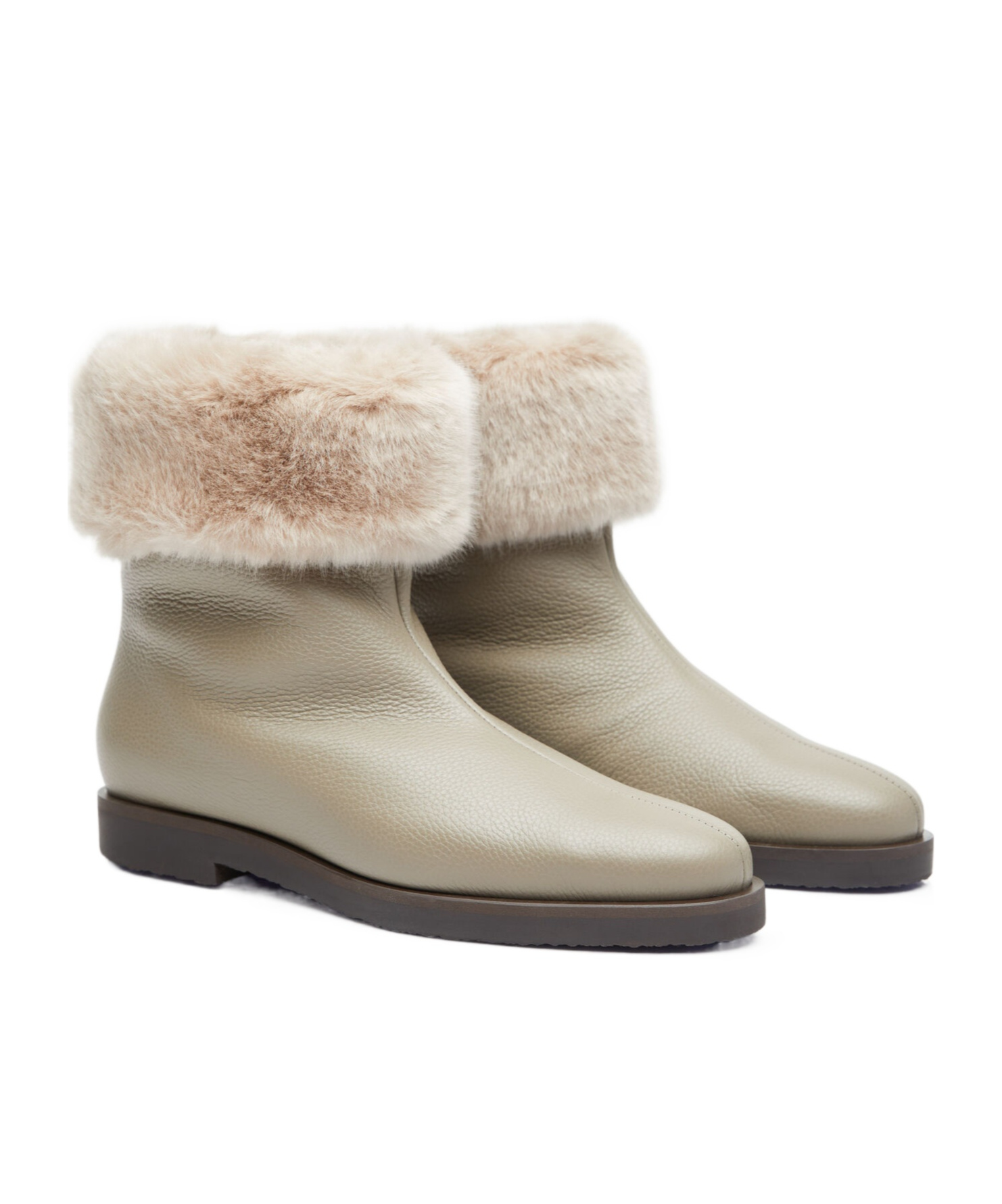 Totême The Off-duty Leather Boots In Nude