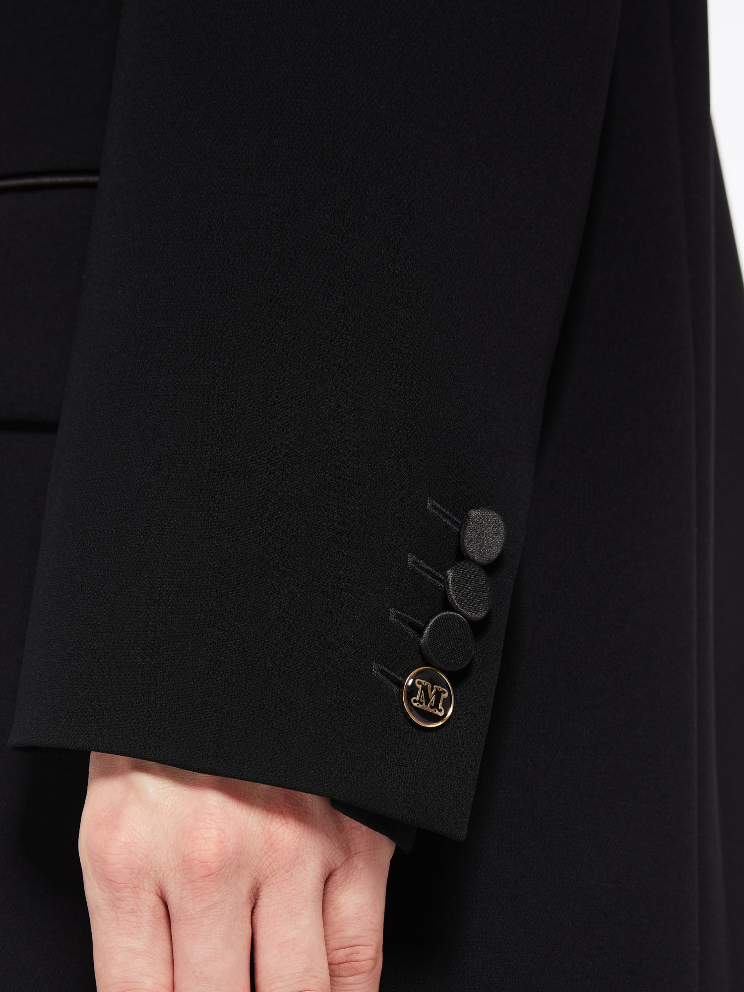 Max Mara Single-breasted Tuxedo Casual Jacket In Black