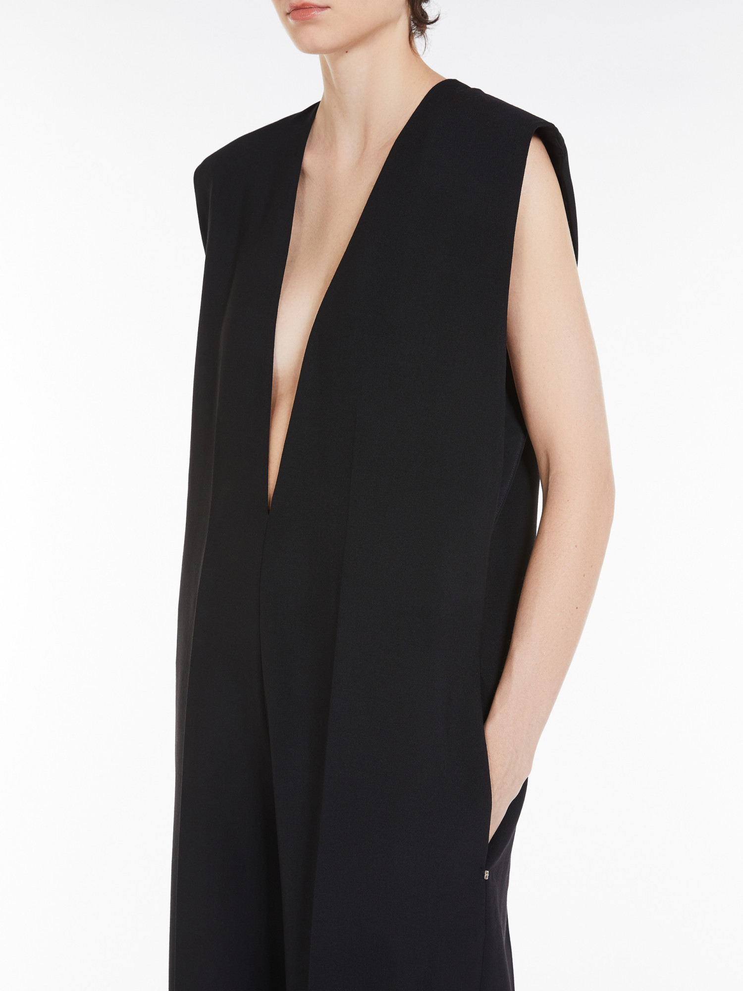 Sportmax Sleeveless Initial Shearing Wool Jumpsuit In Black