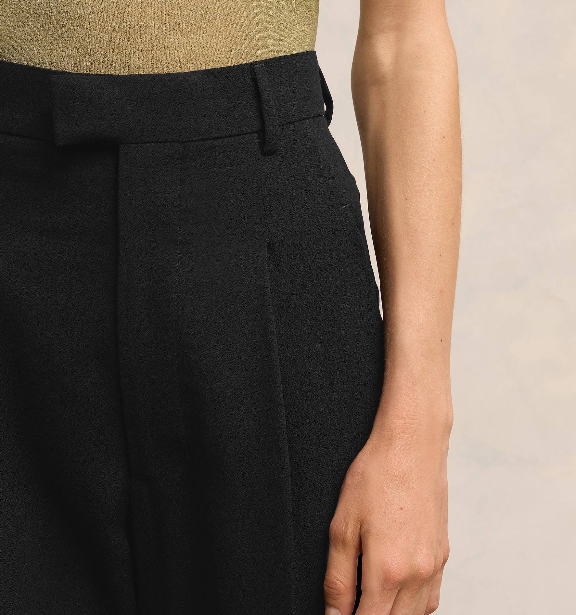Ami Alexandre Mattiussi High-waisted Pipe Pants In Black
