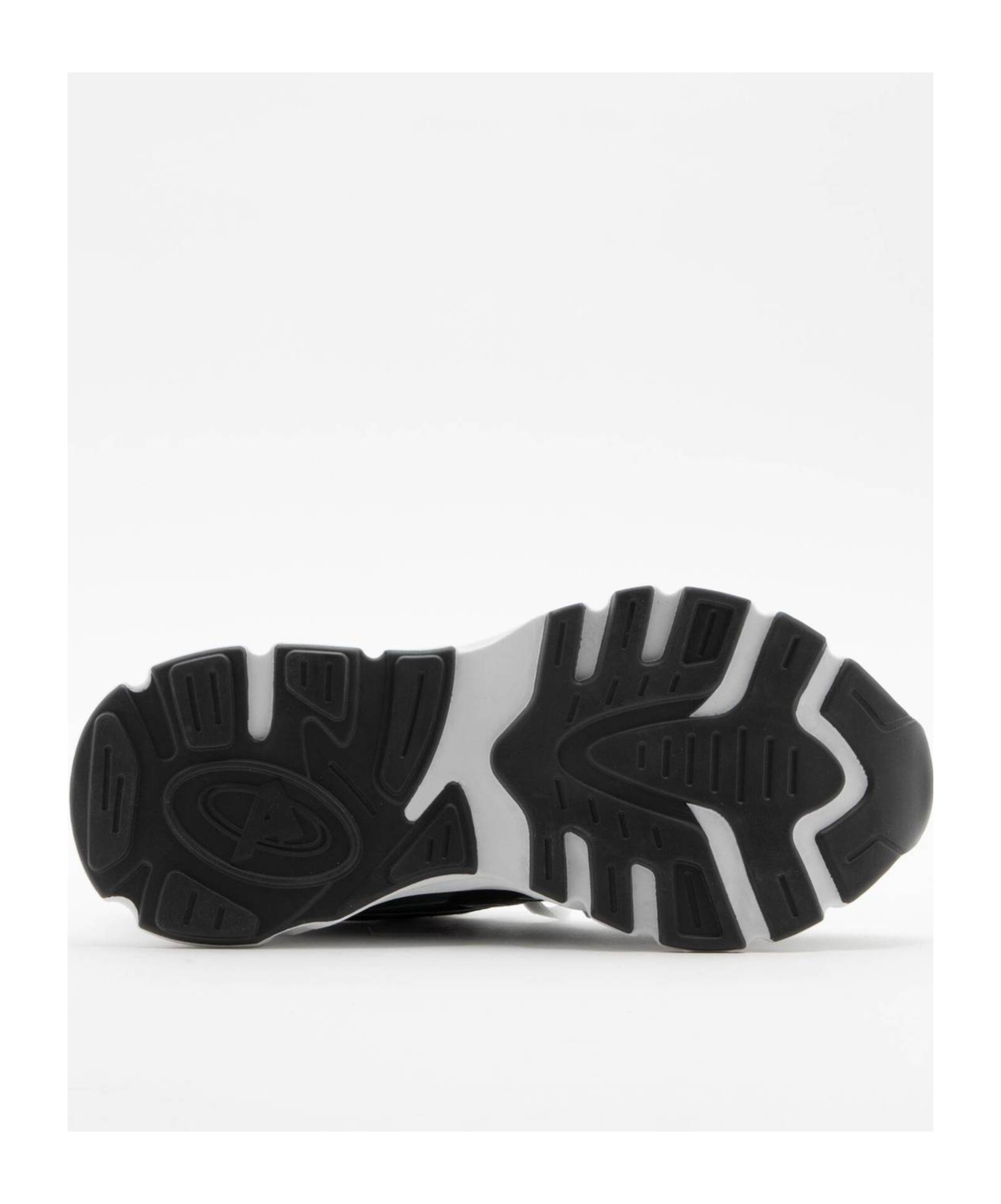 Axel Arigato Marathon R-trail Running Sneakers In White