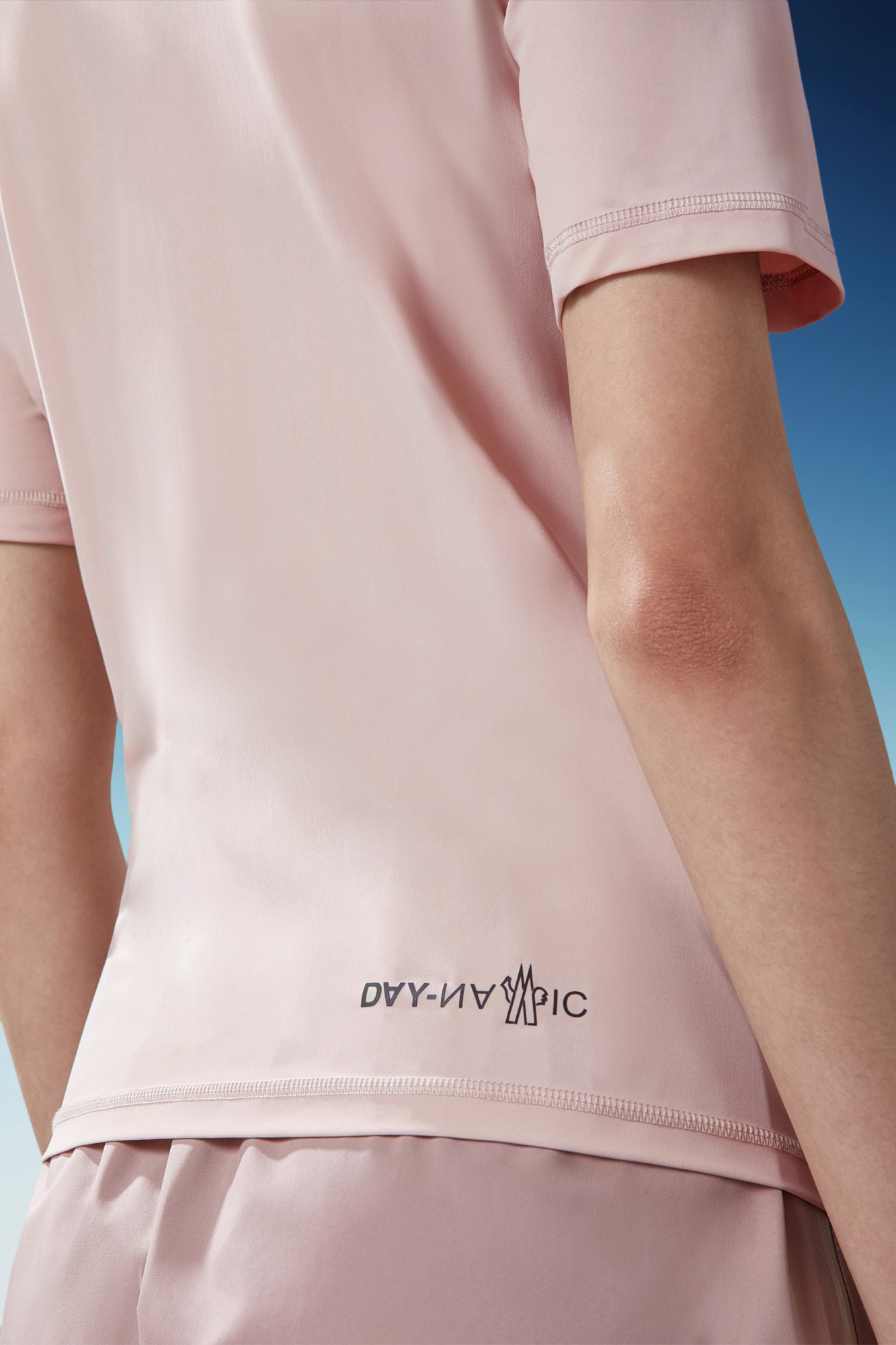 Moncler Logo-embossed Technical-jersey T-shirt In Pink