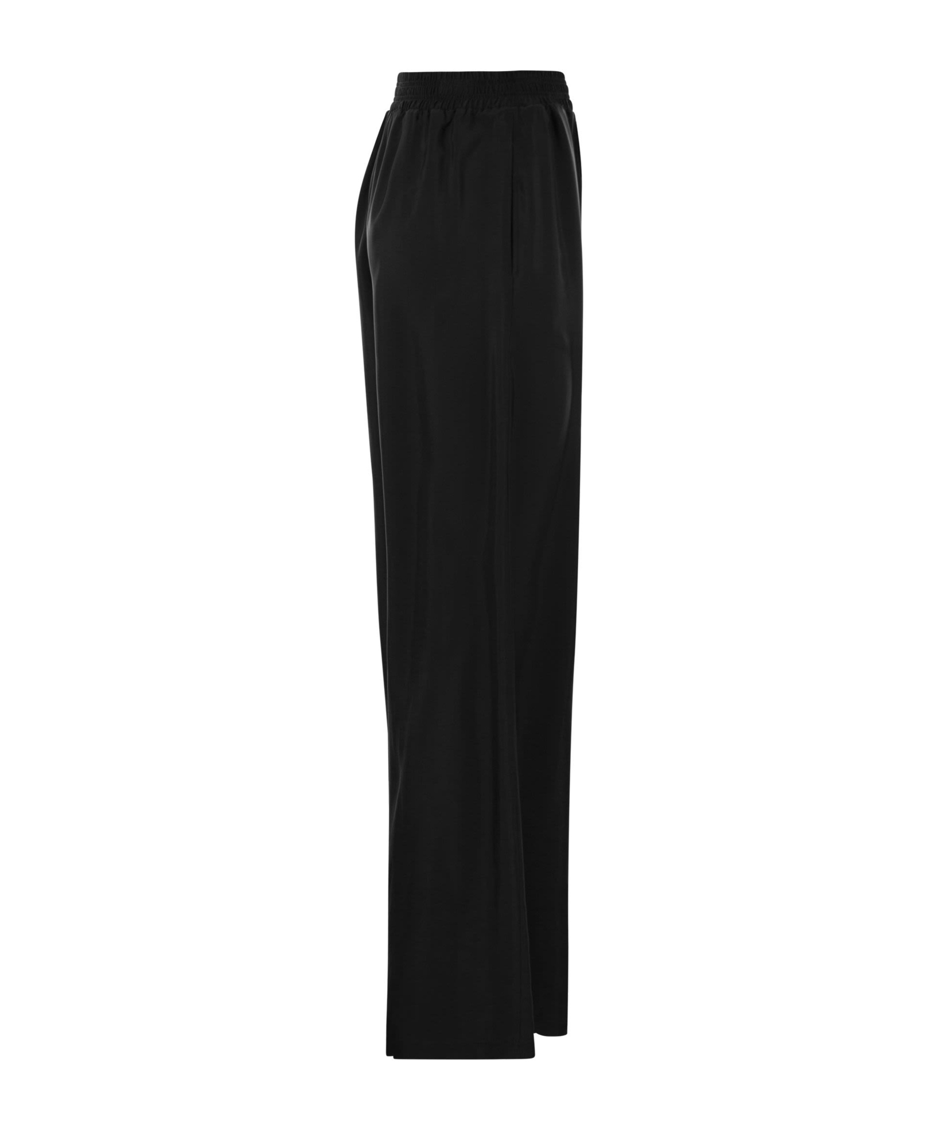 Fabiana Filippi Twill Wide-legged Casual Pants In Black