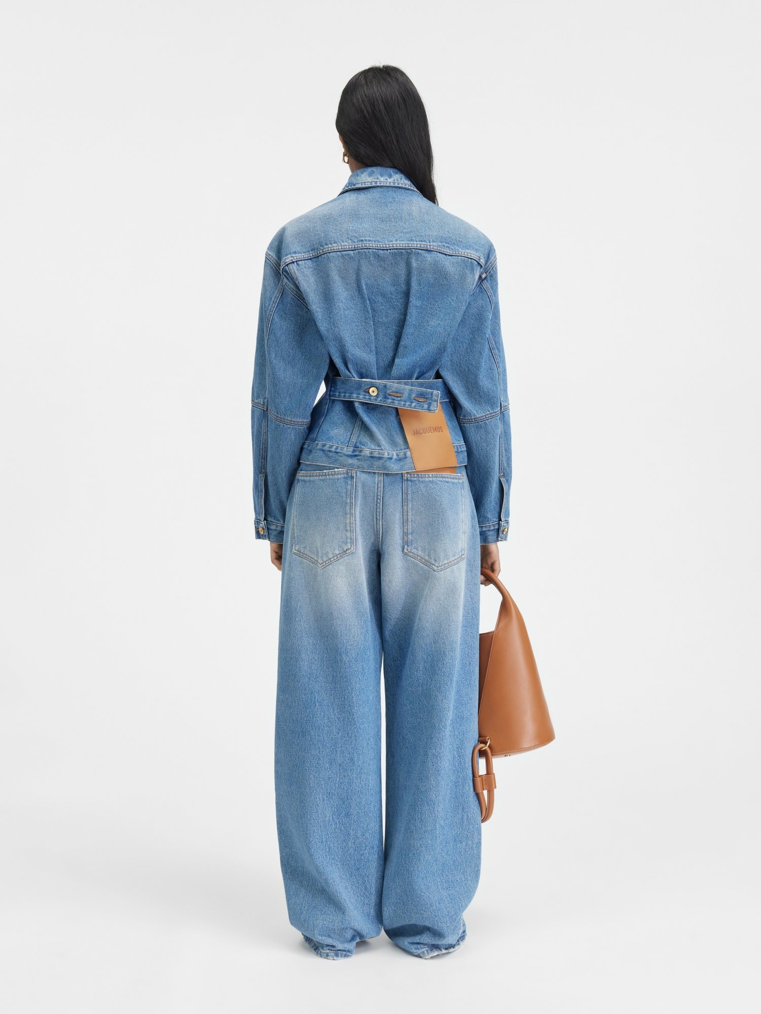 Jacquemus Long-sleeved Denim Jacket In Blue