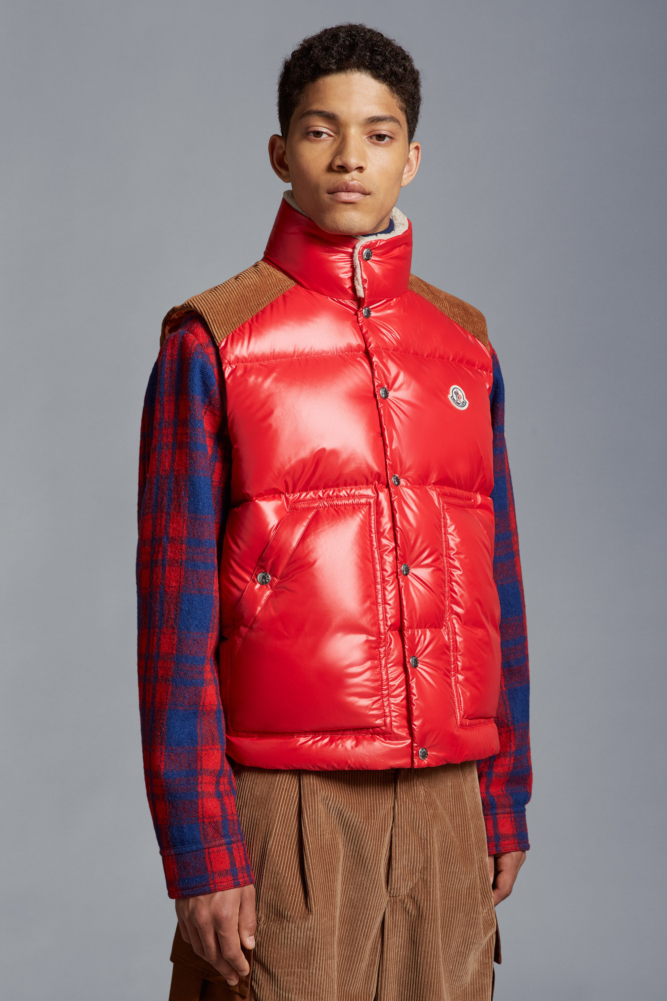 Moncler Red Bodywarmer Jacket For Men In Red