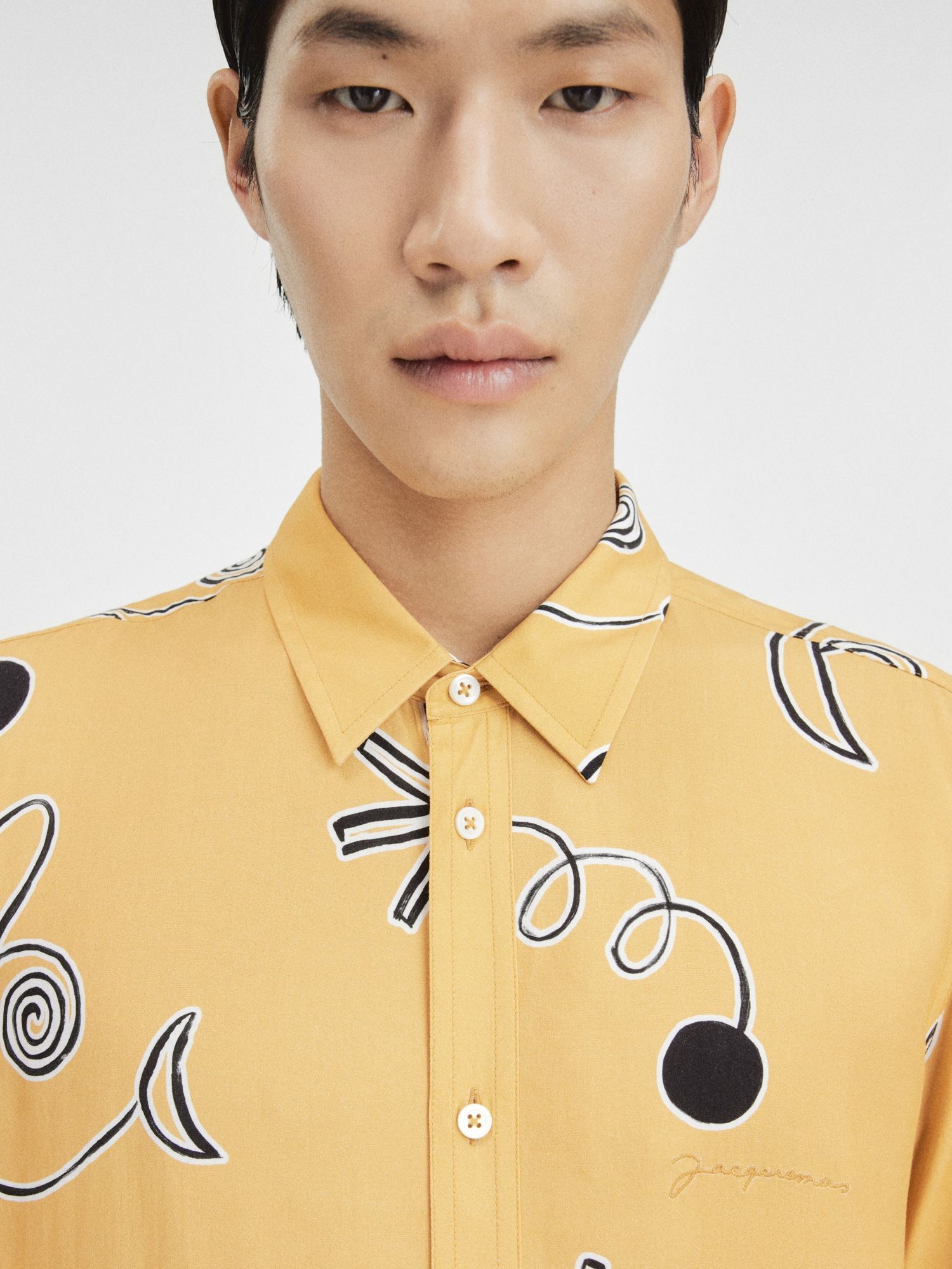 Shop Jacquemus Arty Spiral Print Short-sleeve Shirt In Yellow