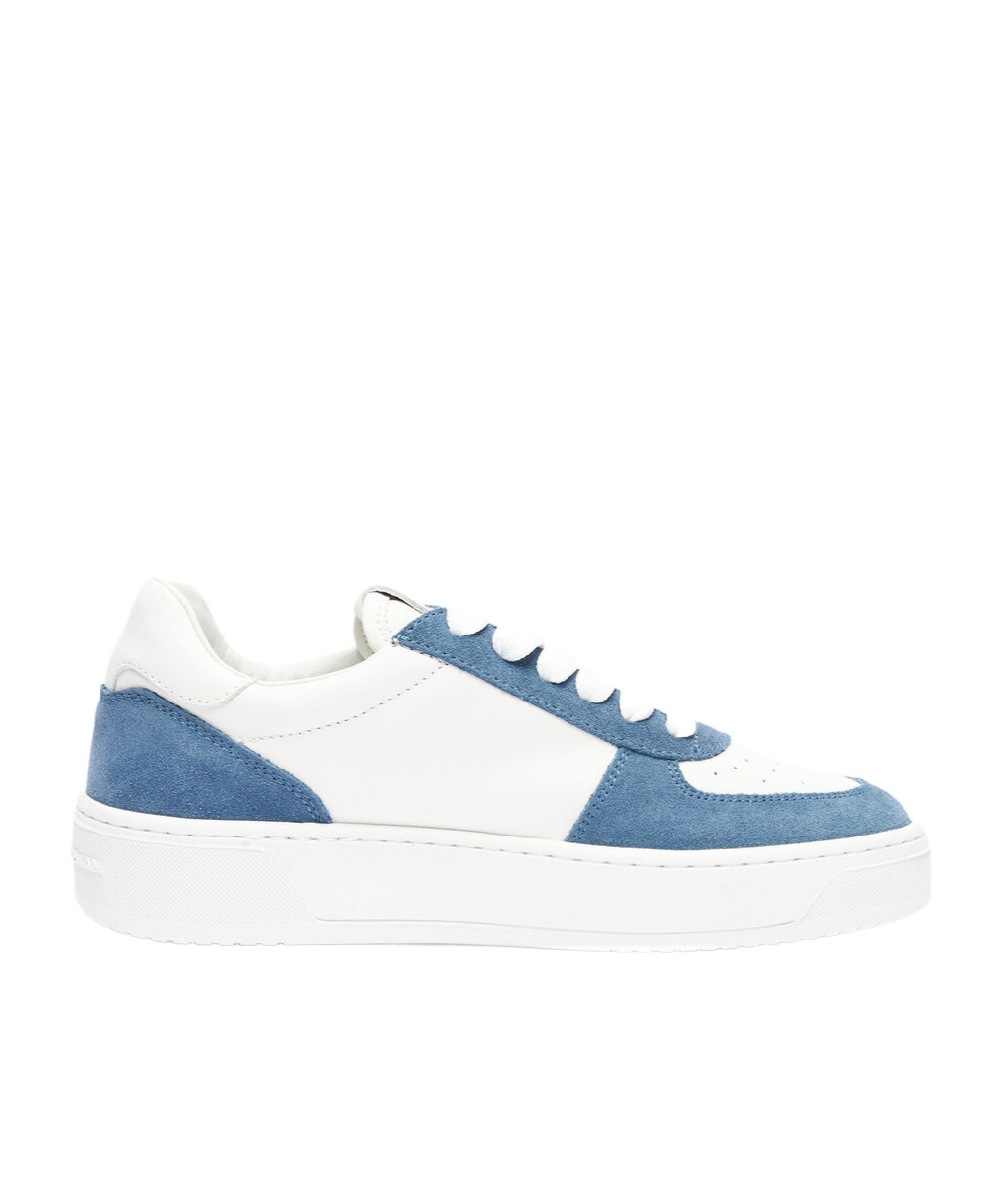 Stuart Weitzman Mixed Leather Courtside Low-top Sneakers In White