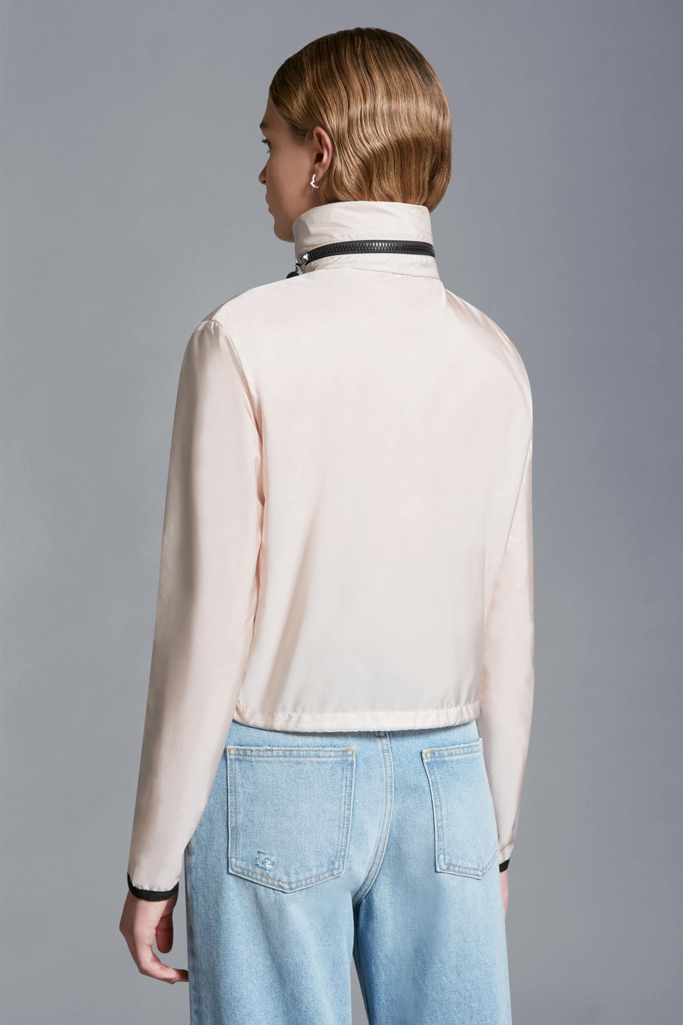 MONCLER LOGO-APPLIQUÉ LIGHTWEIGHT JACKET