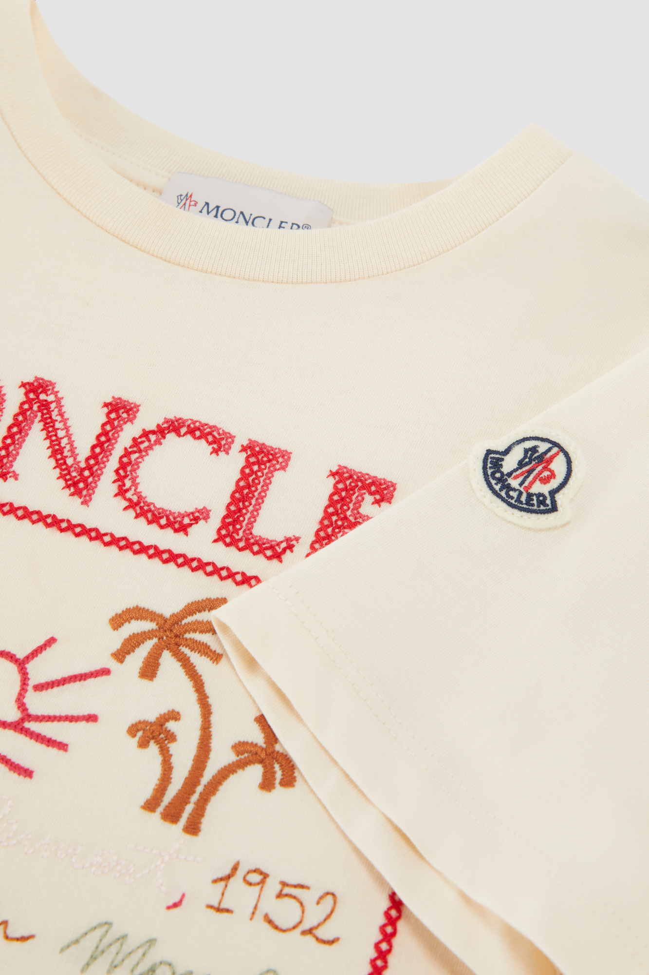 Moncler Embroidered T-shirt In Nude