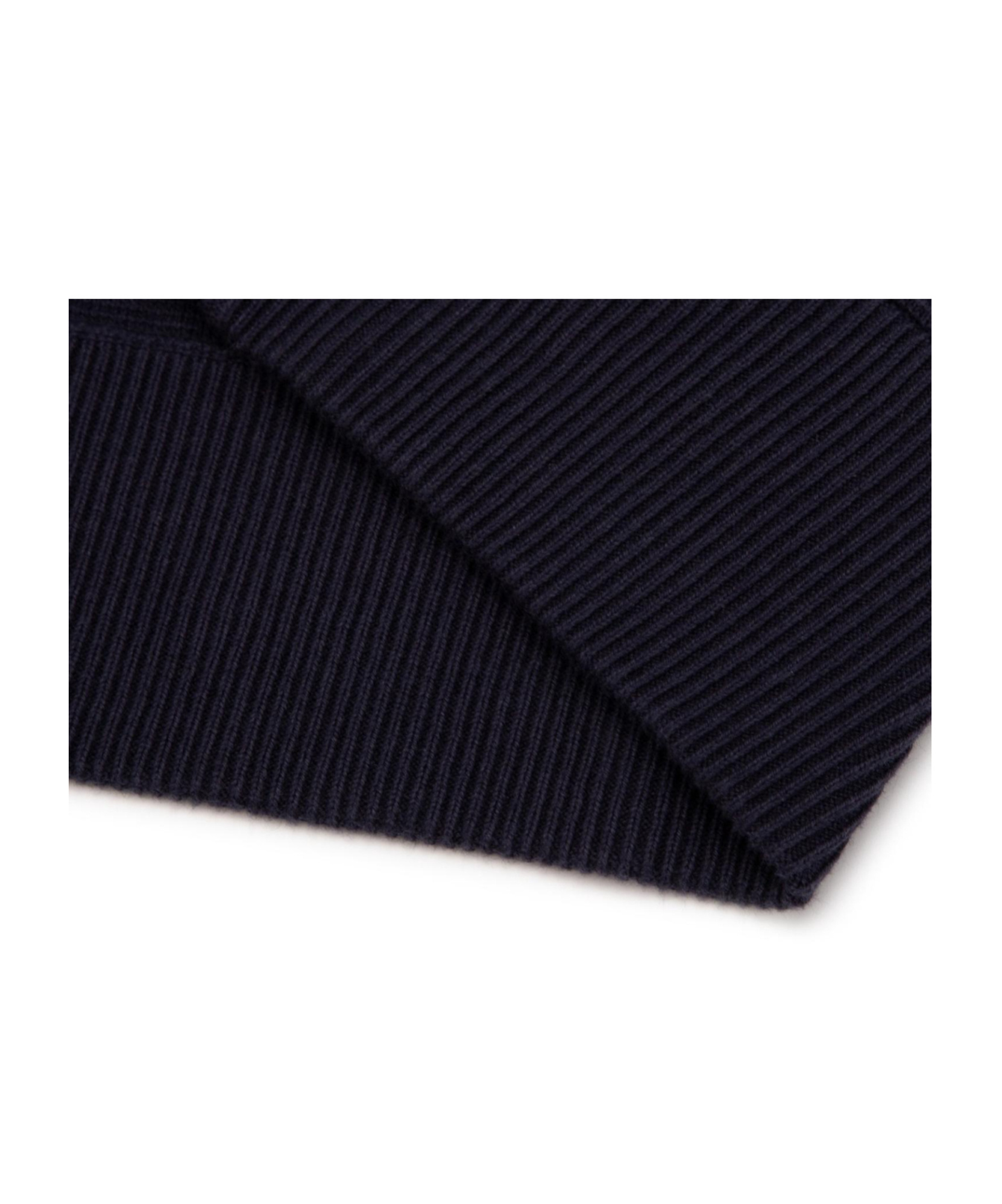 Tommy Hilfiger Long-sleeved Sweater In Black