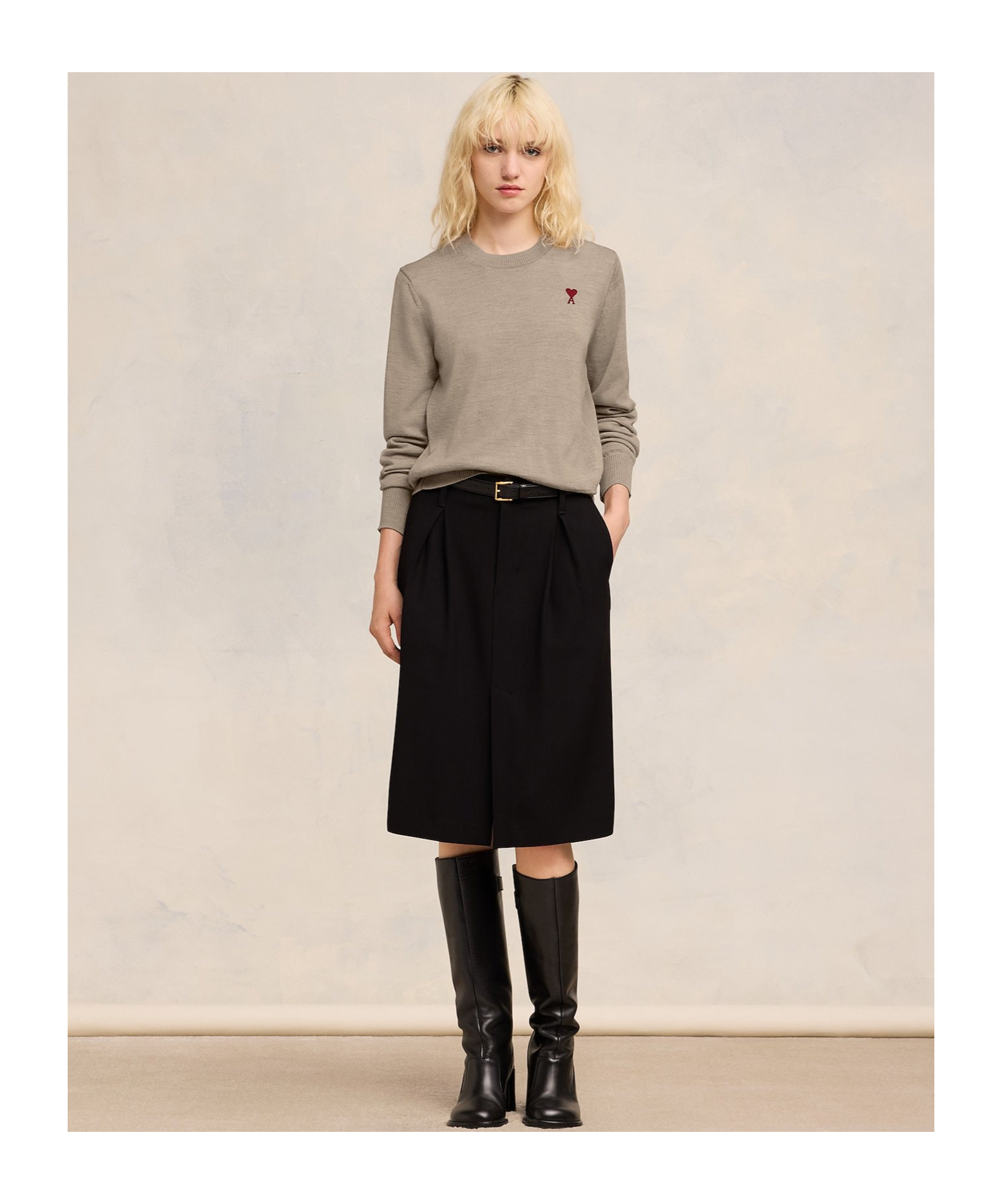 Ami Alexandre Mattiussi Logo Sweater In Nude