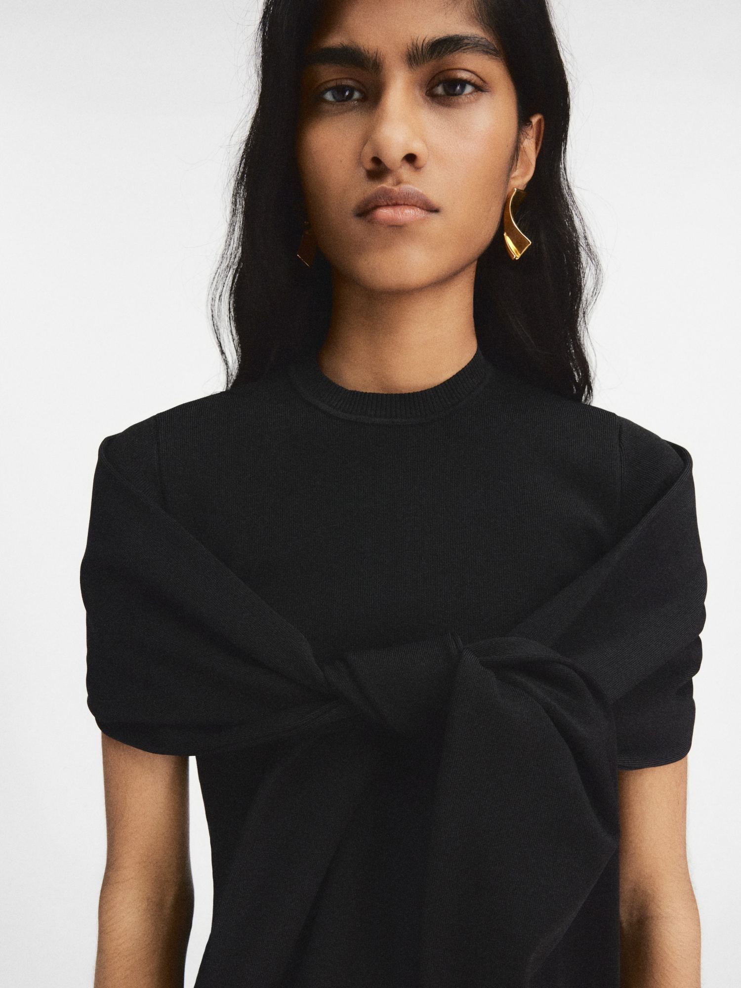 Jacquemus Le Haut Rica Faux Cardigan Top In Black