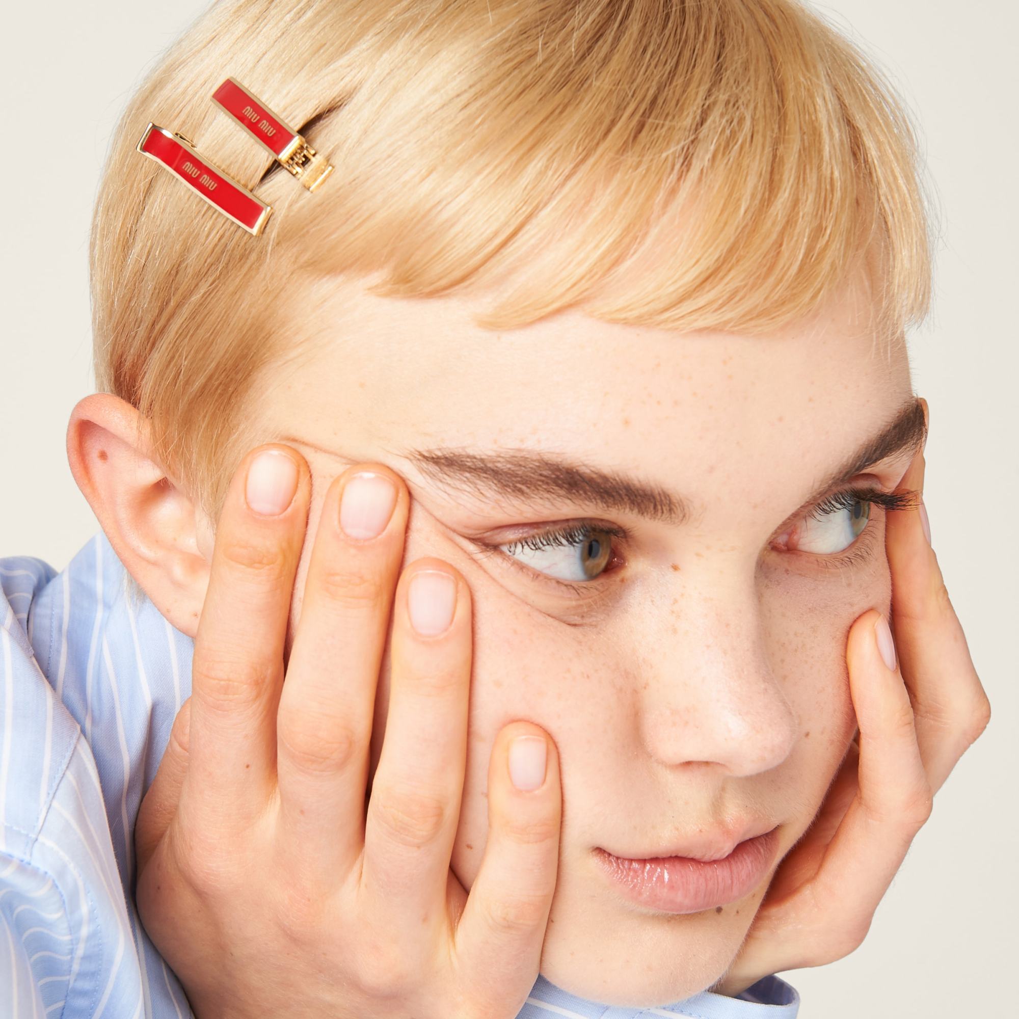 Miu Miu Logo-engraved Hairclip (pack Of Two) In Red