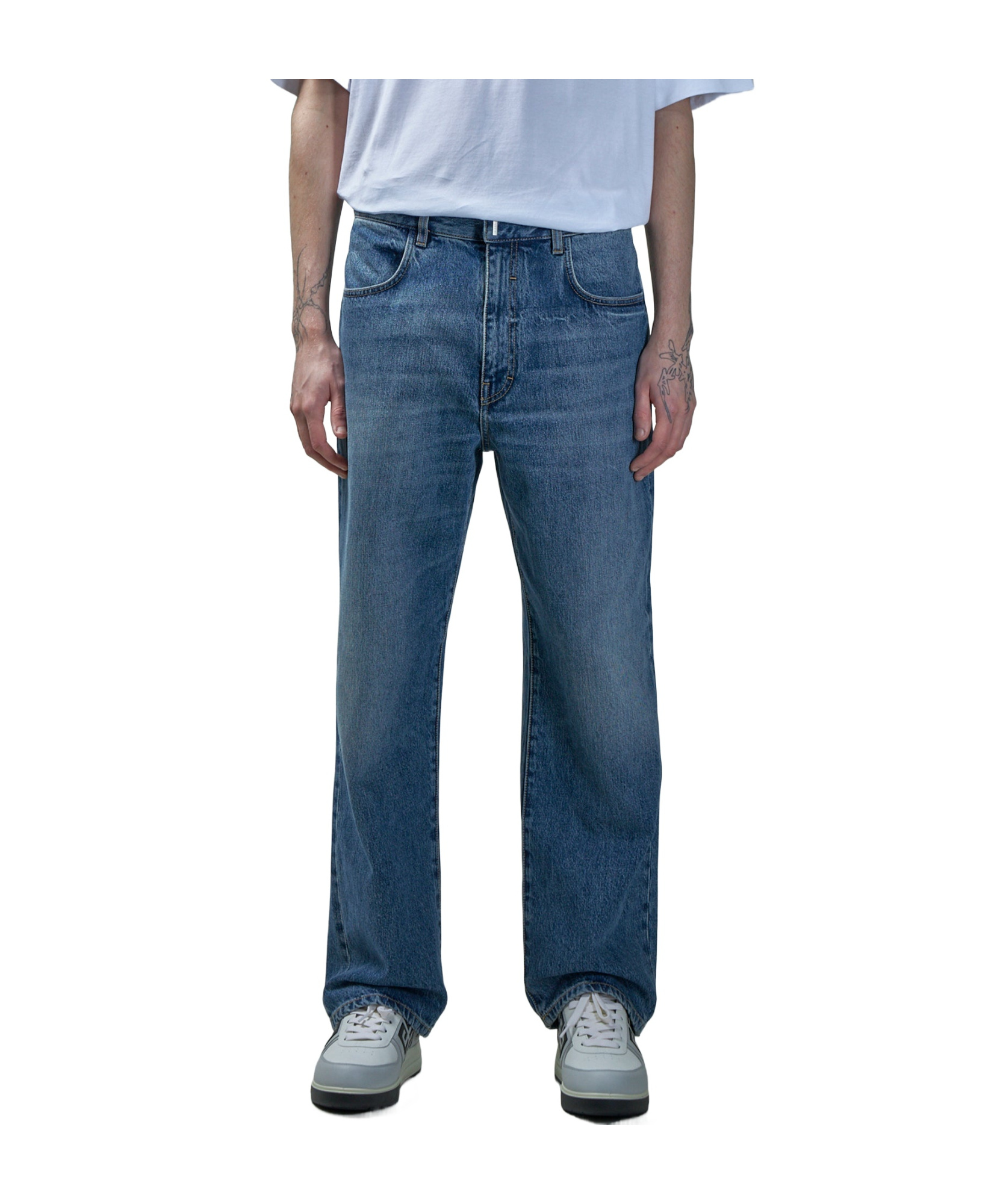 Givenchy Logo Plaque Straight-leg Jeans In Blue