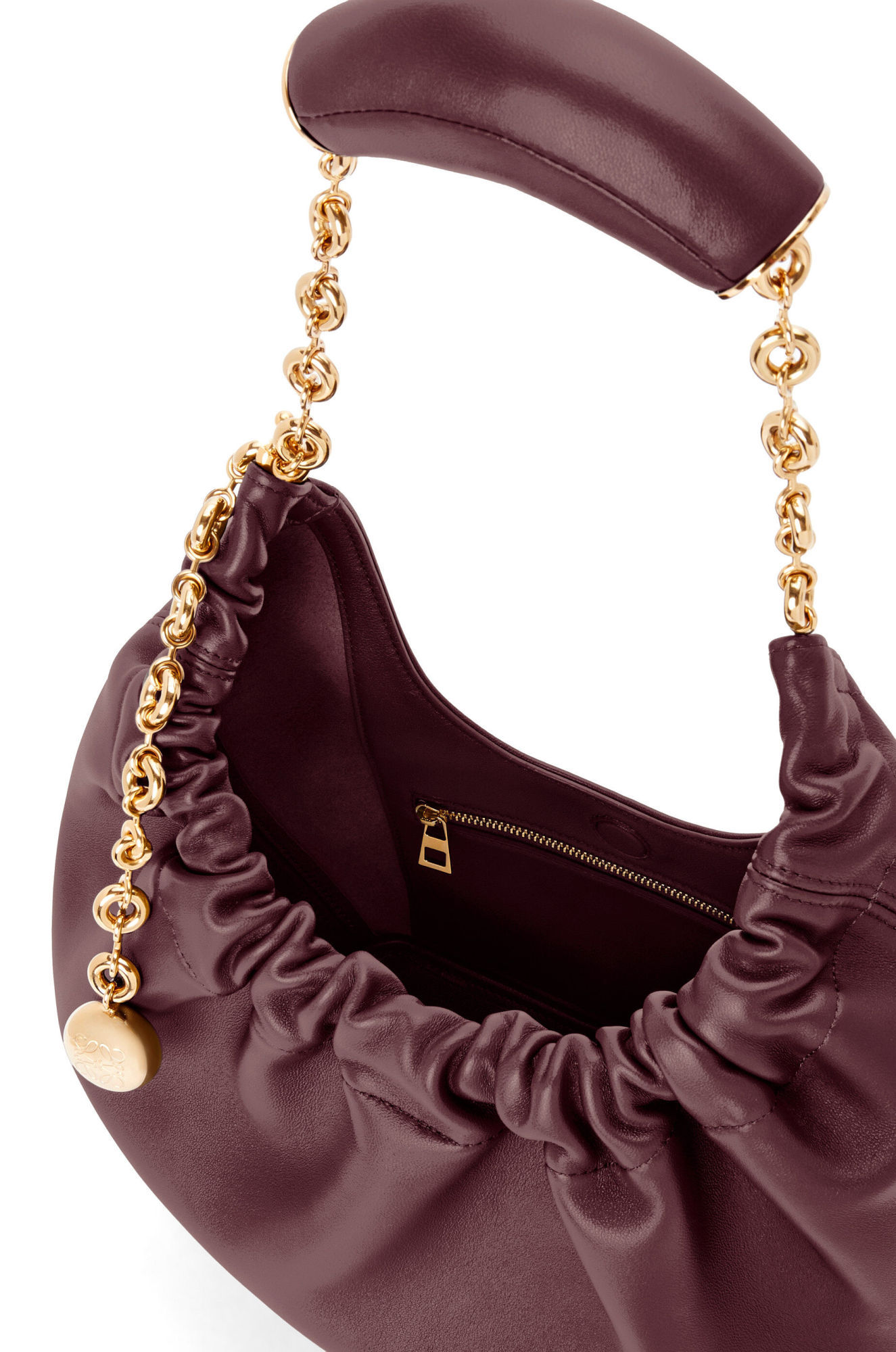 Loewe Small Squeeze Bag In Nappa Lambskin In Red