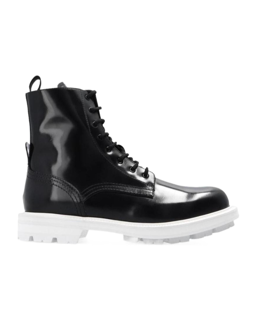 Alexander Mcqueen Patent-leather Lace-up Boots In Black