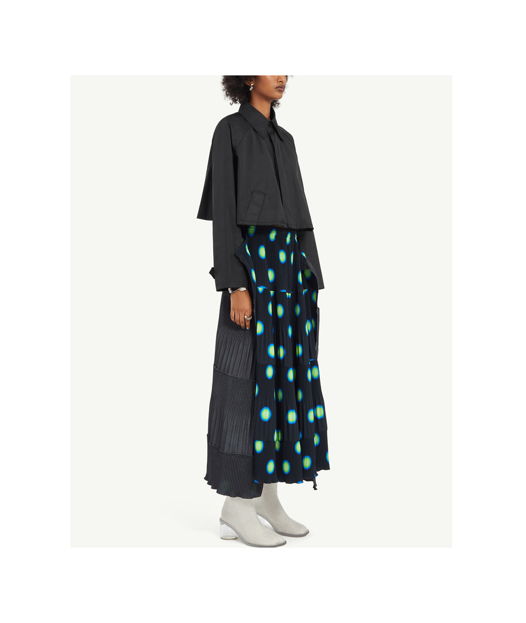 Mm6 Maison Margiela Single-stitch Logo Cropped Jacket In Black